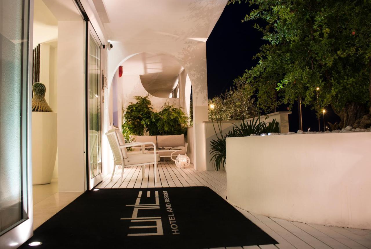 White Hotel Vieste Esterno foto