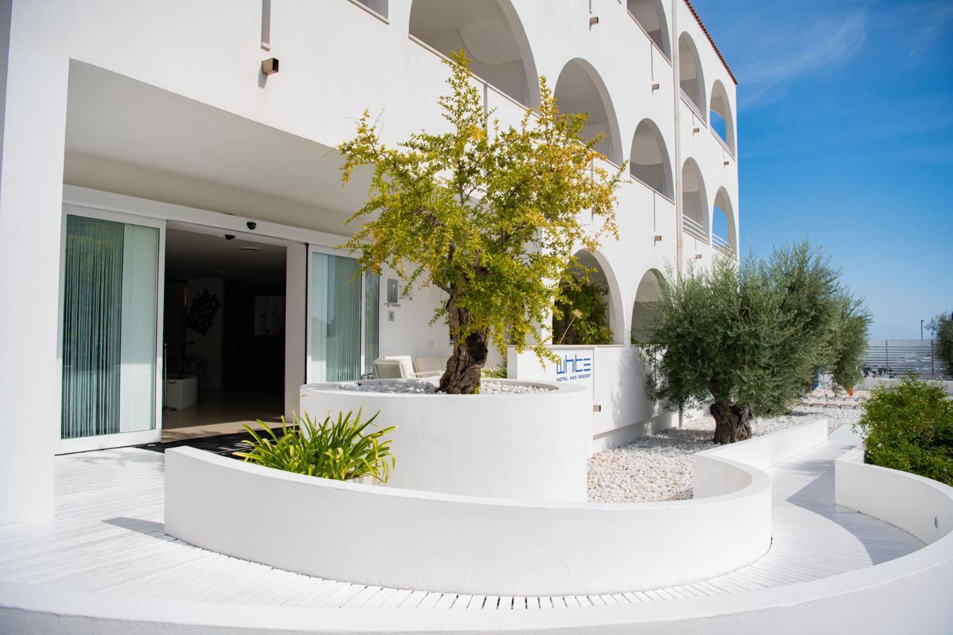 White Hotel Vieste Esterno foto