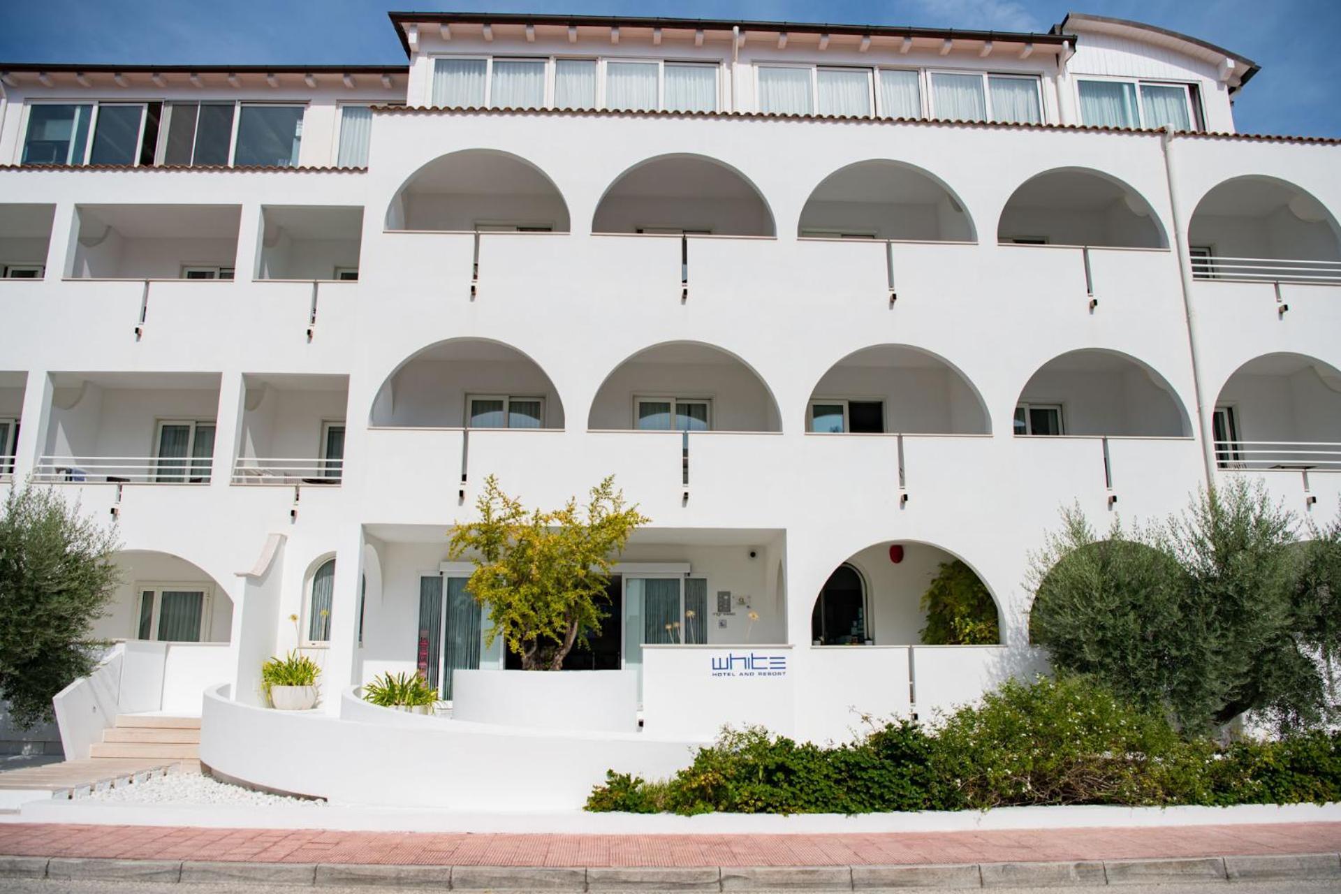 White Hotel Vieste Esterno foto