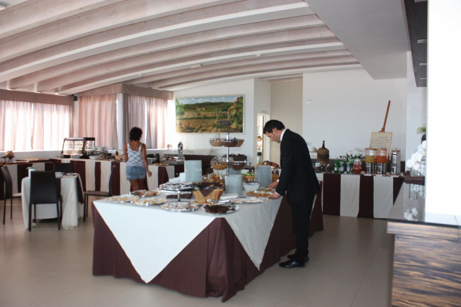 White Hotel Vieste Esterno foto